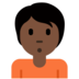 Twitter里的人撅嘴：深色肤色emoji表情